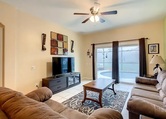 Beautiful Windsor Palms 4 Bed South Facing Pool Villa