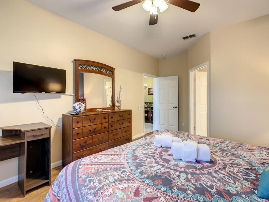 Beautiful Windsor Palms 4 Bed South Facing Pool Villa Kissimmee
