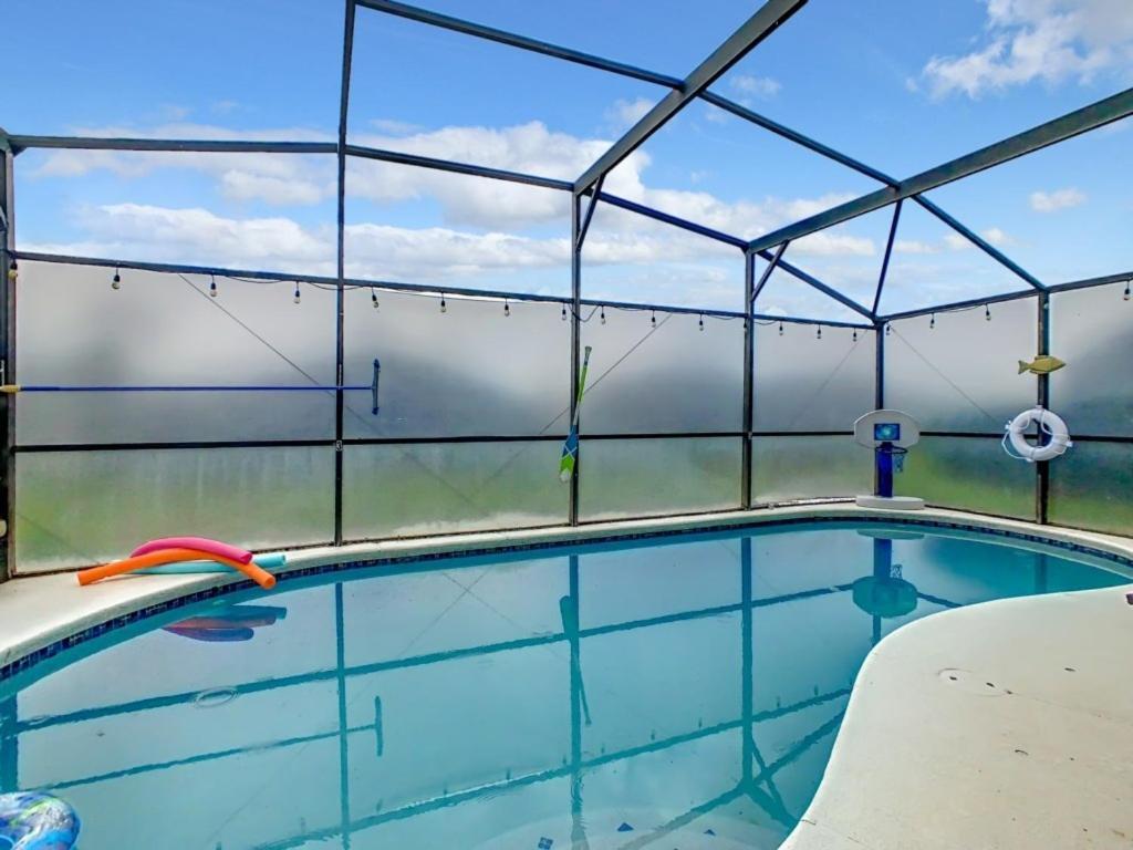 Beautiful Windsor Palms 4 Bed South Facing Pool Villa *