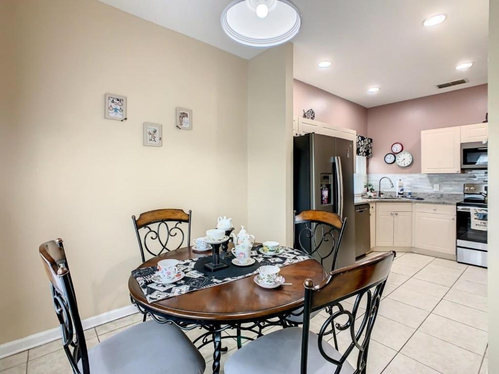 Beautiful Windsor Palms 4 Bed South Facing Pool Villa