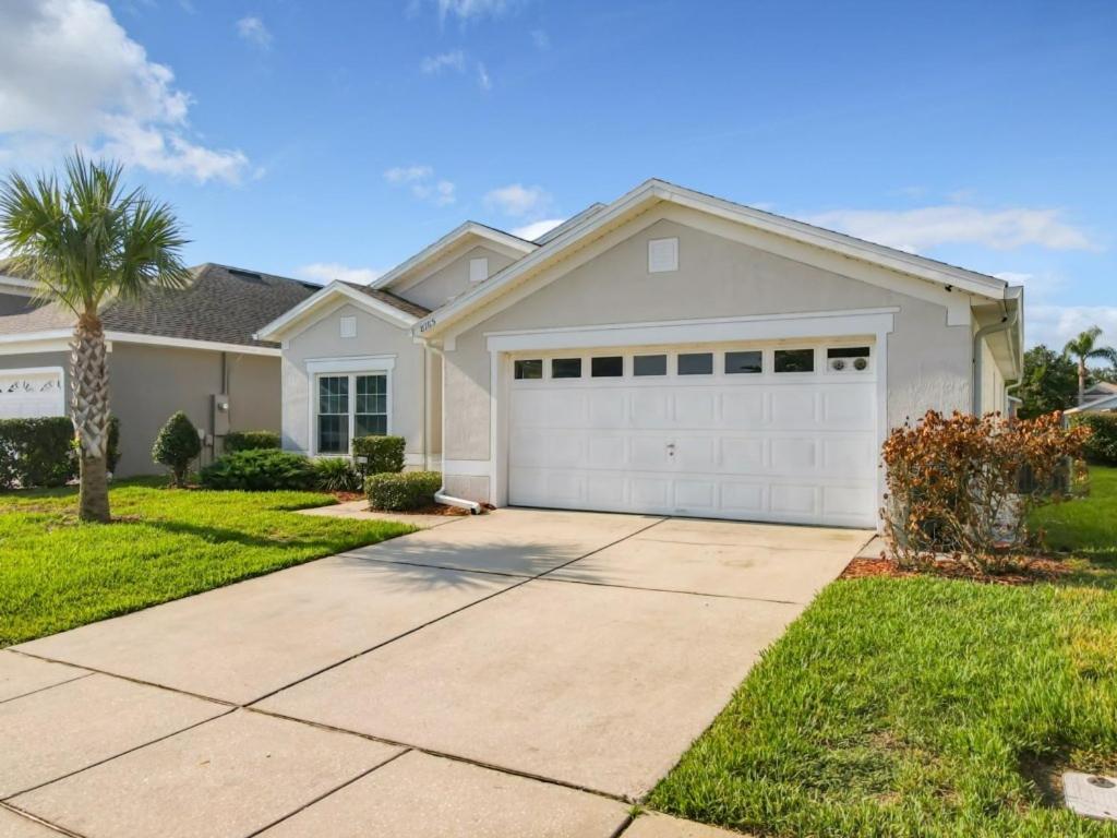 Beautiful Windsor Palms 4 Bed South Facing Pool Villa Kissimmee